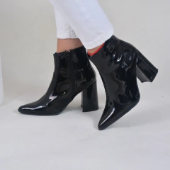 Bota Génova Charol Negro - PRANA Zapatos