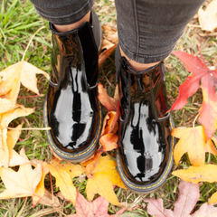 Bota Beatle Charol Negro - PRANA Zapatos