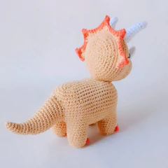 Imagen de Tripsy Amigurumi Triceratops