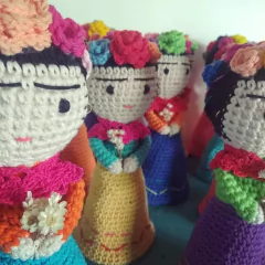 Frida Maceta Amigurumi - Pando