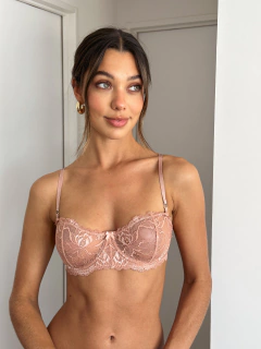 Conjunto Almendra (Balconette + Less) - Victoria Cossy Lingerie