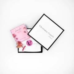 VC BOX No me olvides (Balconette + Less) - Victoria Cossy Lingerie