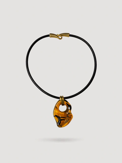 COLLAR TIENTO MEDALLON IRREGULAR