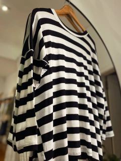 REMERON RAYADO BLANCO Y NEGRO - MAGDALENA en internet