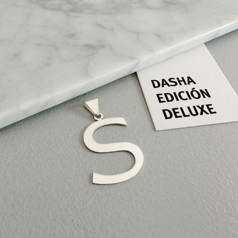 Dije inicial Icon - Plata 925 - comprar online