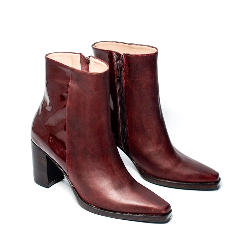 Bota Basel Bordo