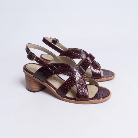 Sandalia Ava Bordo - comprar online