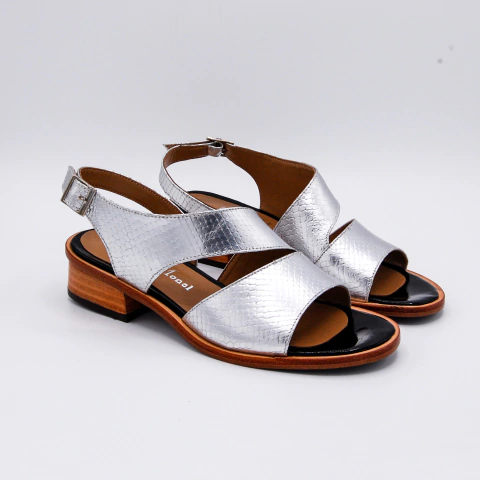 Sandalia Joan Plata PRE VENTA - ChristMonel