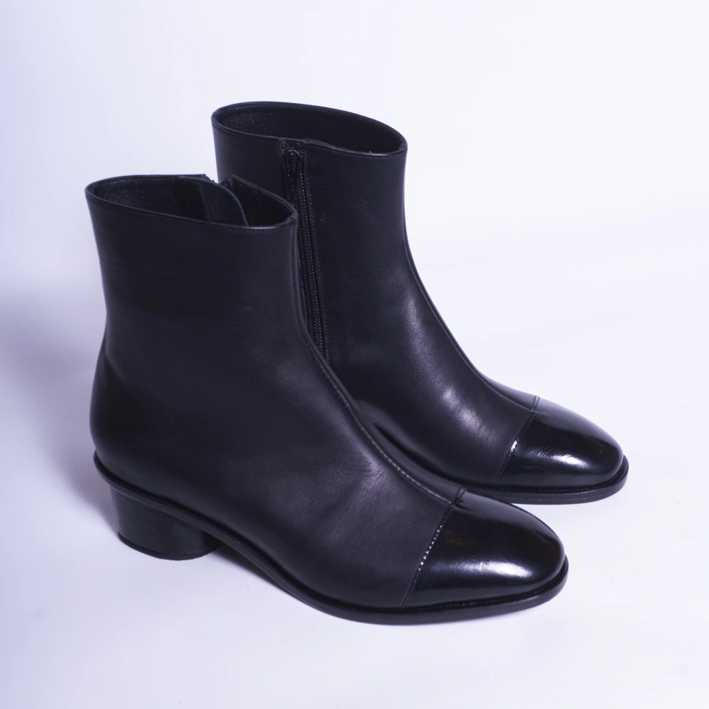 Bota Lotus Negro