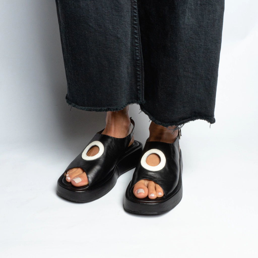 Sandalia Luke Negro PRE VENTA