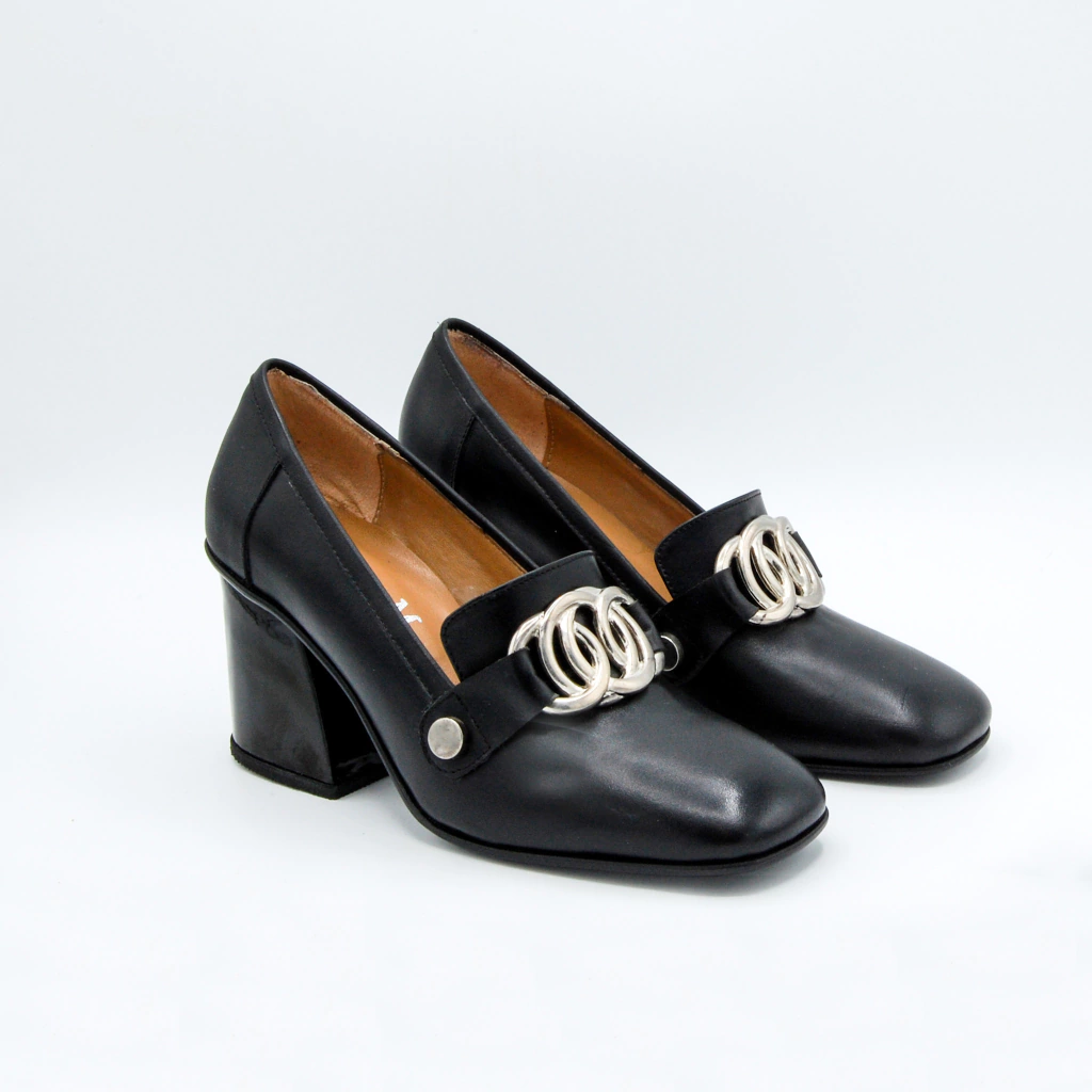 Zueco Margot Negro Brillante