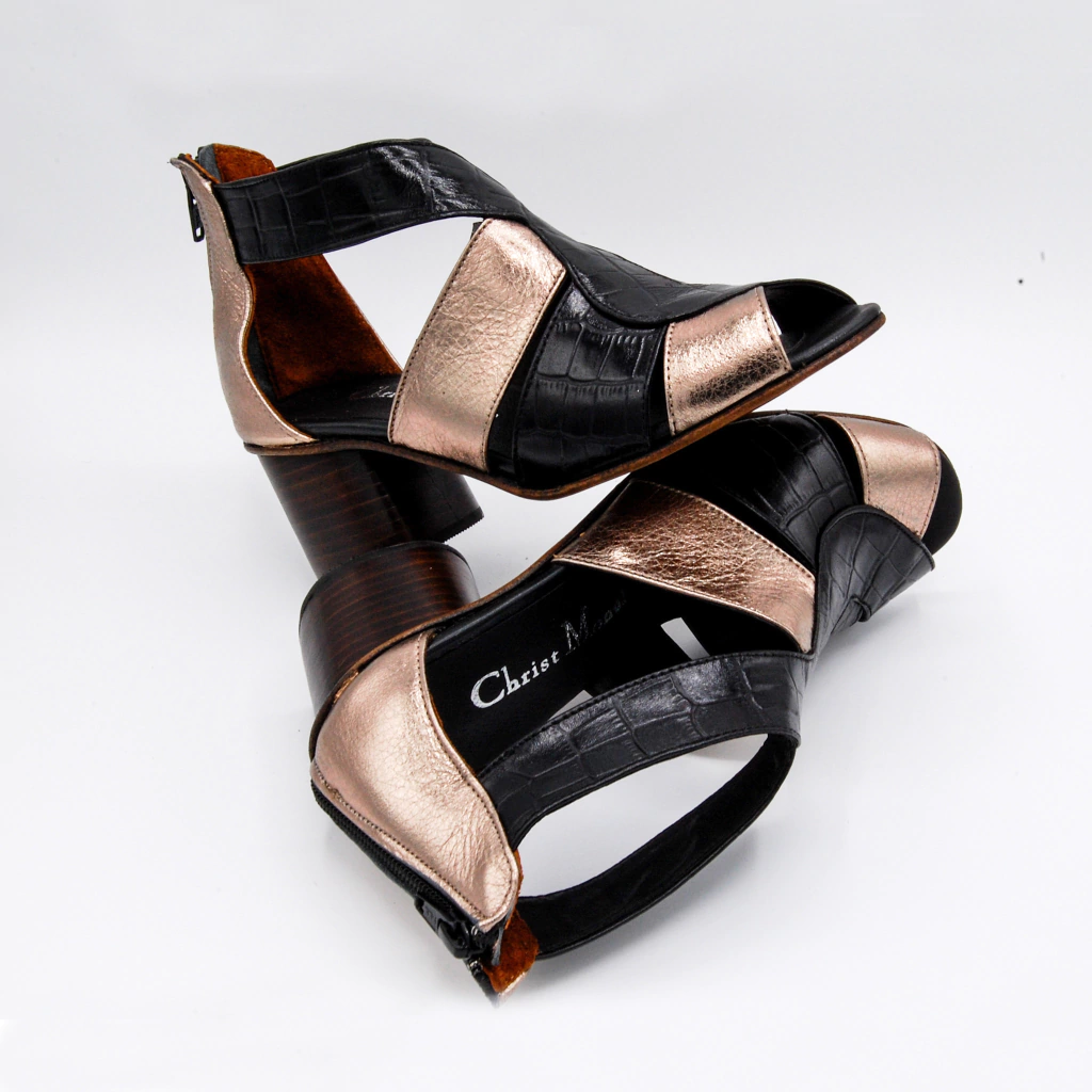 Romana Mark Peltre y Negro