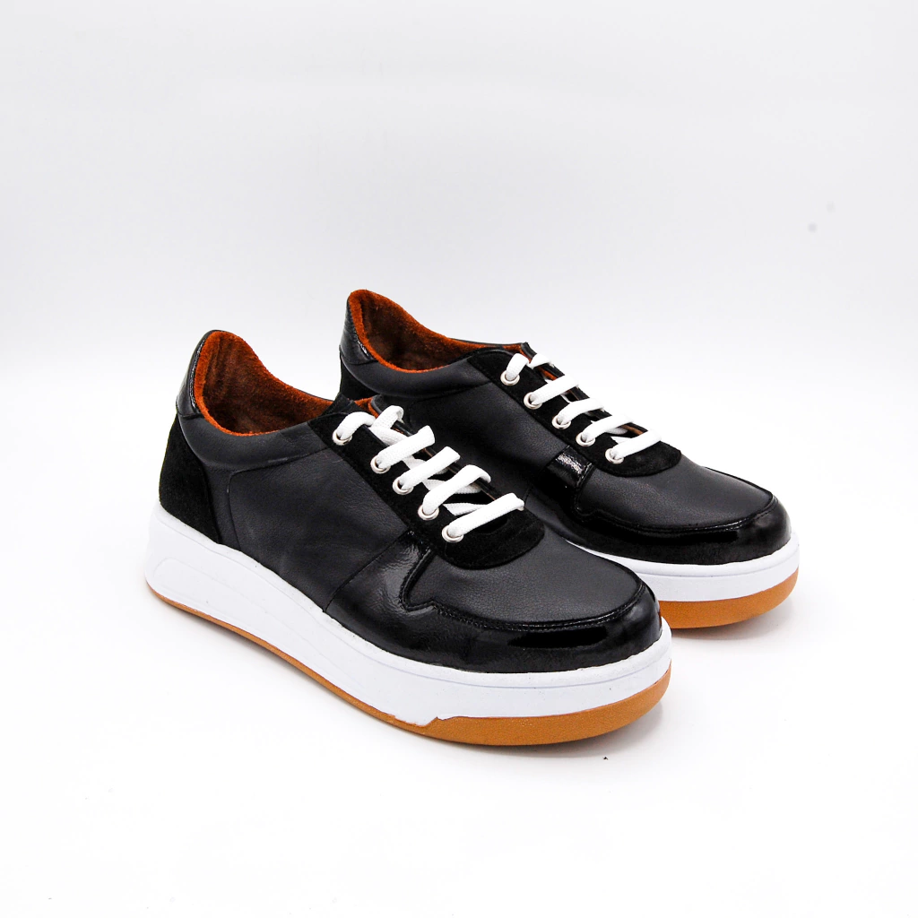Sneakers Will Vol. II Negro