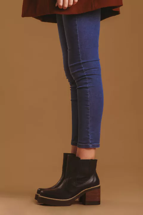 BOTA TEXI (Ultimo par N°35)