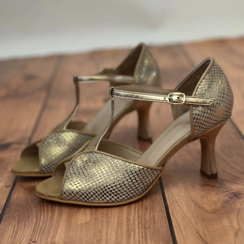 Sandalia Angie Dorado - comprar online