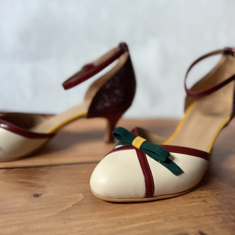 Taquito Delfina Guinda - comprar online