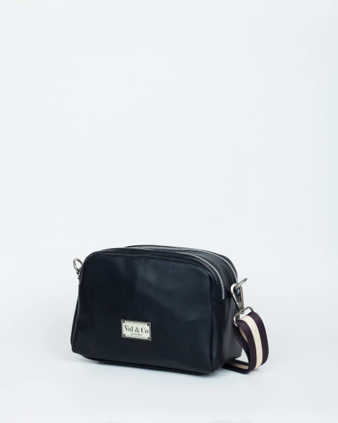 Cartera Bandolera en Cuero Negro F930/07