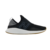 Zapatillas de hombre New Balance Fresh Foam Roav Decon 2E en color negro, con diseño moderno y suela blanca.