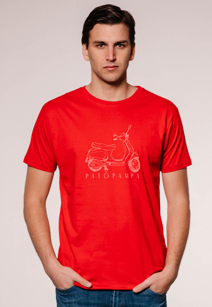 Remera C Estampa Cruce Rojo thumbnail 3