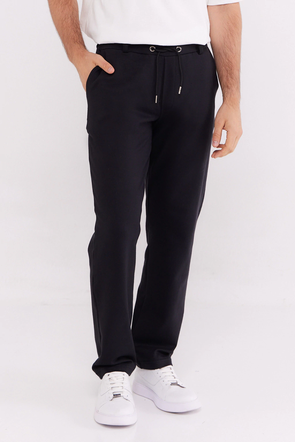 Jogger Tipo Sastrero Bagnoreggio Negro thumbnail 3