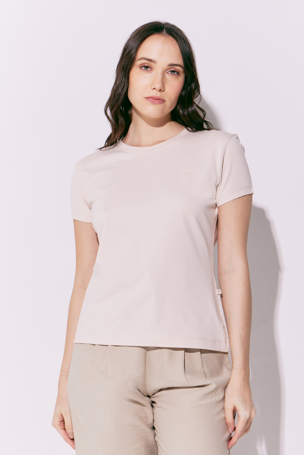 Remera Dama Pima Jersey Con Spandex Beige thumbnail 3