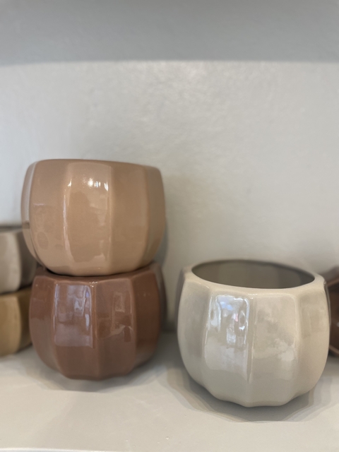 MACETA FLORITA MEDIANA - comprar online