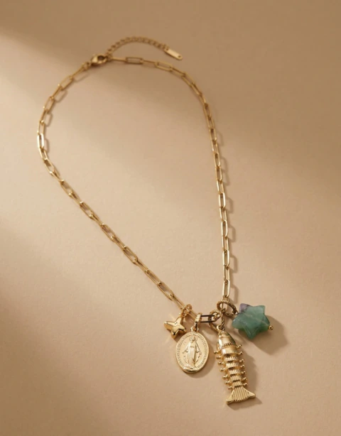 Collar Amuleto