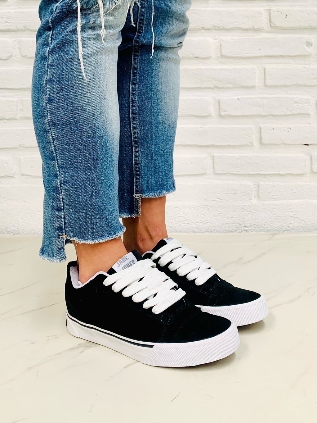Sneakers New School Black-OUTLET