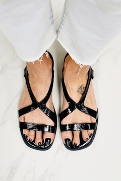Sandalia Mechi black-OUTLET - tienda online