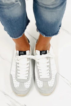 Japan White en internet