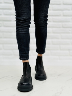 Borcego Nasty Black - Jane Jones