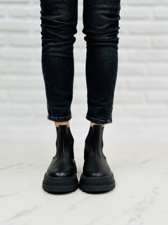 Borcego Nasty Black - comprar online