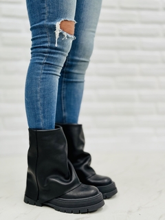 Bota Paul Black