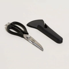 Imagen de Tijera Multiuso con Estuche Imantado