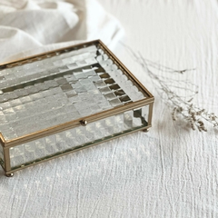 Alhajero con Tapa de Vidrio con Borde Dorado Mate 21 cm - Trendy Corner