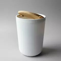 Imagen de Cesto de Basura Blanco Tapa Bambu