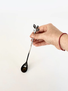 Set x 6 Cucharas Largas Acero Negro Leaves