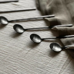 Set x 6 Cucharitas Largas Hygge Negro en internet