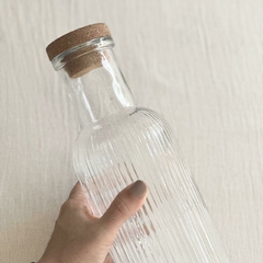 Botella Praga de vidrio en internet