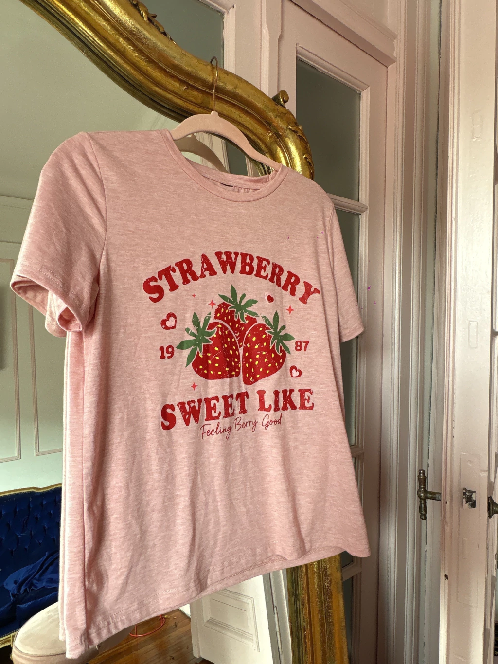 REMERA STRAWBERRY
