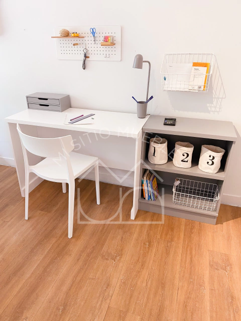 Escritorio Recto Mar + Módulo Estante Gris