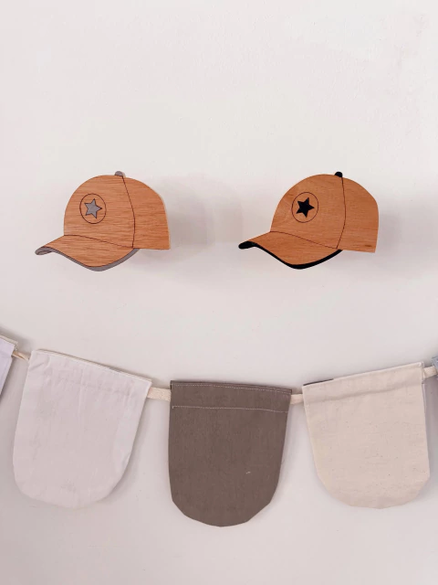 Percheros Gorra - comprar online