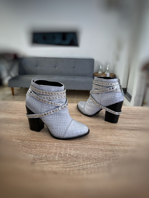 Bota Vera caña baja Gris textura