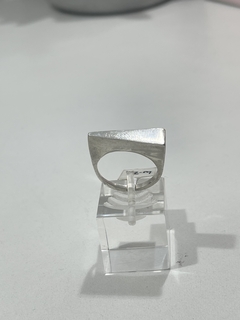 Anillo Triangulo en internet