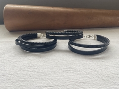 Pulsera cuero Triple en internet