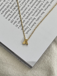 Cadena con Inicial pasante Oro 18k