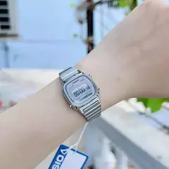 Reloj Casio LA670WA- 7D en internet