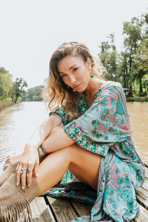 VESTIDO LARGO DEVI BORDADO CELESTE