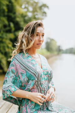 VESTIDO LARGO DEVI BORDADO CELESTE - Milega