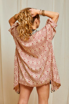 KIMONO CORTO VISHNU ROJO en internet